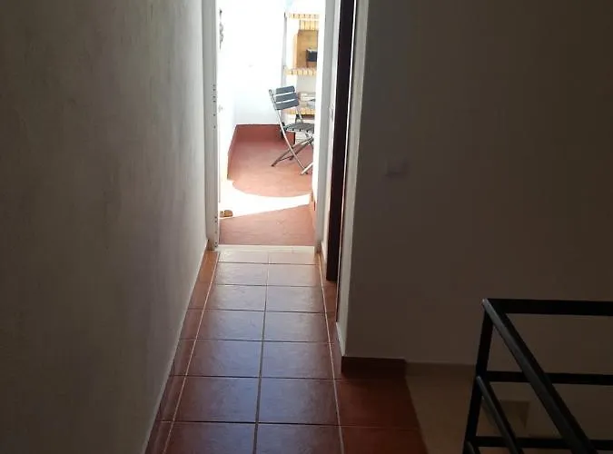 Vakantiehuis Moradia Rocleo House